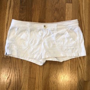 HOLLISTER Shorts - white - like new - sz. 0